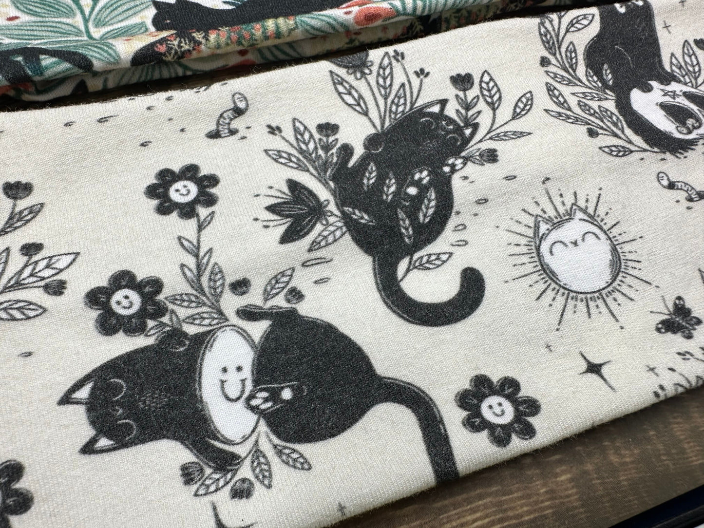 Adorable Handmade Cat Headband - Perfect for Cat Lovers and Costume Parties!